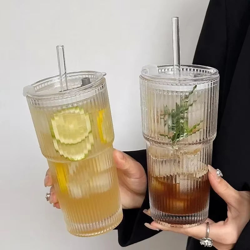Elevate Your Beverage Experience with Our 600ML Stylish Stripe Glass Coffee Cup – Complete with Lid & Straw for Juices, Milk Teas, Iced Coffees, and More!