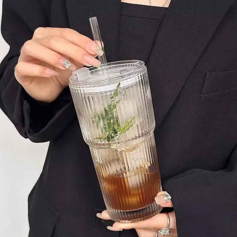 Elevate Your Beverage Experience with Our 600ML Stylish Stripe Glass Coffee Cup – Complete with Lid & Straw for Juices, Milk Teas, Iced Coffees, and More!