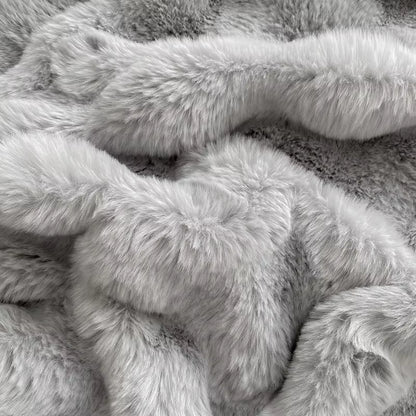 Indulge in Comfort with Our Cozy Winter Rabbit Fleece Fitted Bed Sheet - Plush Elastic Mattress Protector for Ultimate Warmth