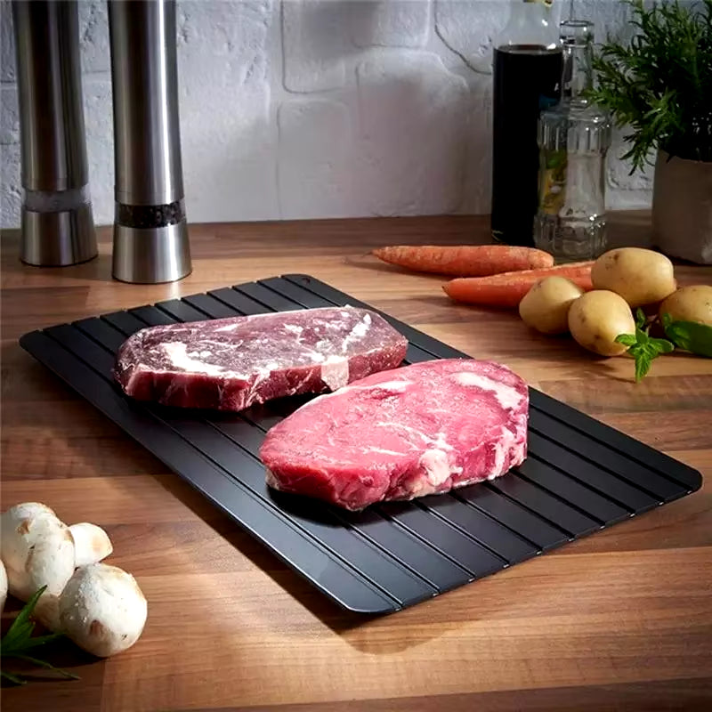 Aluminum Alloy Rapid Defrosting Tray - The Ultimate Quick Thawing Solution for Steak, Fish, Fruits & Meat